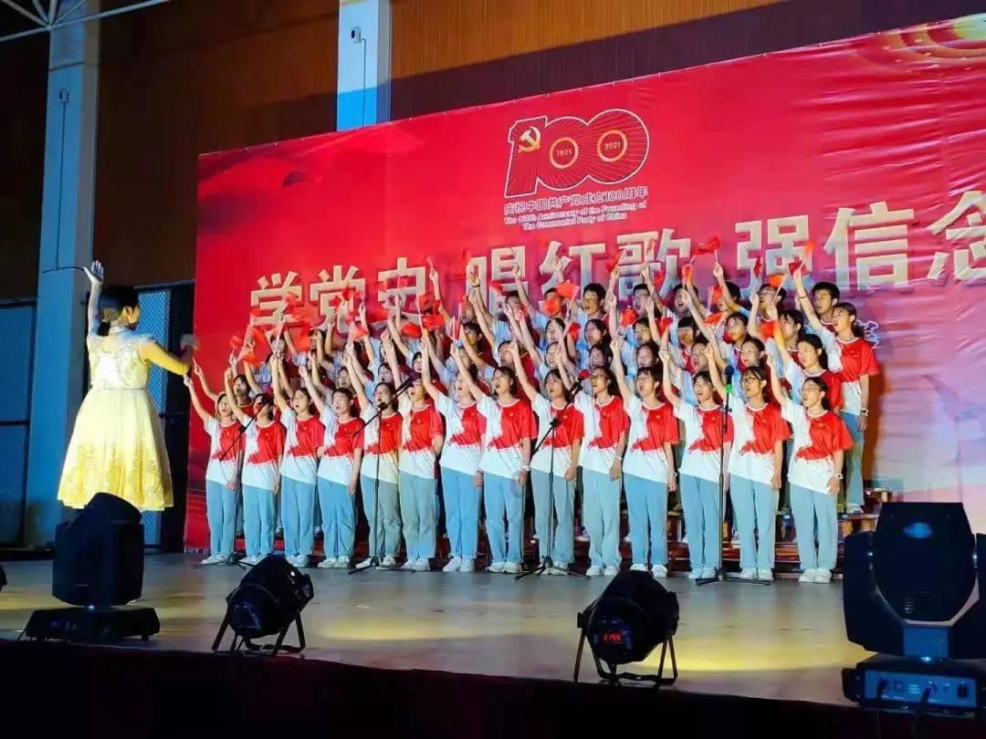 可爱奥莉甜美夏装